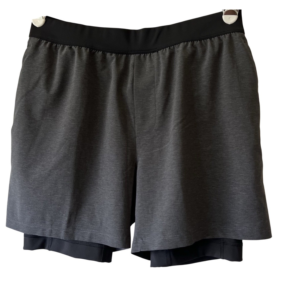 VSTR Men's Shorts Size M Gray Black Athletic Zip Pocket Running Hiking Outdoors‎